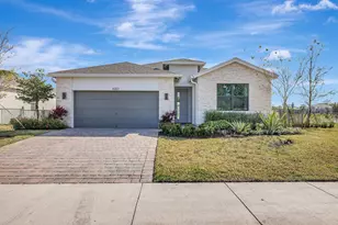 6007 SE Sky Blue Cir, Stuart, FL 34997 - Photo 1