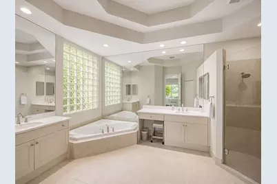 76 Laguna Drive, Palm Beach Gardens, FL 33418 - Photo 14