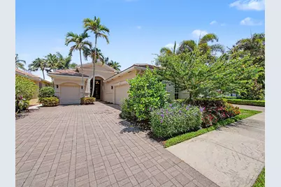 76 Laguna Drive, Palm Beach Gardens, FL 33418 - Photo 2