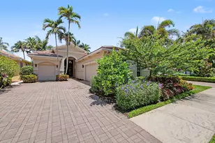 76 Laguna Dr, Palm Beach Gardens, FL 33418 - Photo 2
