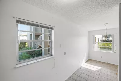 28 Lake Vista Trail #105, Port Saint Lucie, FL 34952 - Photo 8