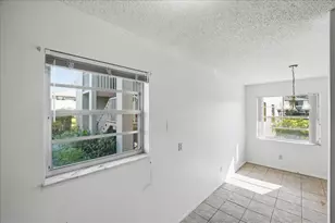 28 Lake Vista Trail, Port Saint Lucie, FL 34952 - Photo 8