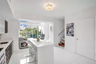 90 SW 3rd St, Miami, FL 33130 - Photo 12
