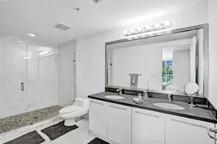 90 SW 3rd St, Miami, FL 33130 - Photo 26