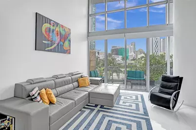 90 SW 3rd Street #Th300b, Miami, FL 33130 - Photo 4