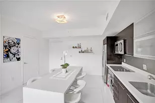 90 SW 3rd St, Miami, FL 33130 - Photo 14