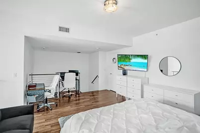 90 SW 3rd Street #Th300b, Miami, FL 33130 - Photo 24
