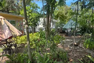 1631 NE 157th Ter, North Miami Beach, FL 33162 - Photo 4