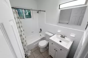 912 SE Tarpon Ave, Stuart, FL 34994 - Photo 16