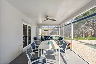 428 SE 2nd St, Deerfield Beach, FL 33441 - Photo 24