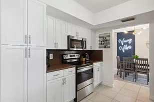 428 SE 2nd St, Deerfield Beach, FL 33441 - Photo 12