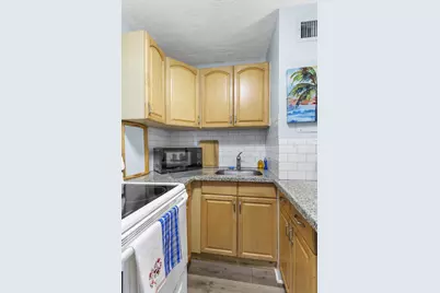 3225 NE 16th Street #9a, Pompano Beach, FL 33062 - Photo 8