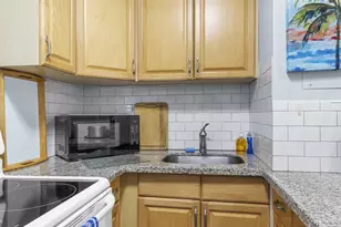 3225 NE 16th St, Pompano Beach, FL 33062 - Photo 8