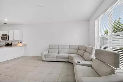 6933 N Harbours Edge Avenue, Lake Worth, FL 33467 - Photo 18