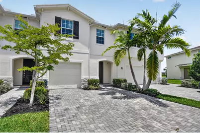 6933 N Harbours Edge Avenue, Lake Worth, FL 33467 - Photo 2