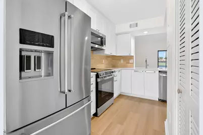 10321 Windswept Place, Boca Raton, FL 33498 - Photo 4