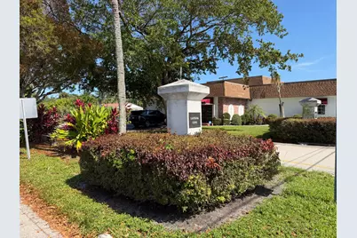 114 Prospect Road, Lantana, FL 33462 - Photo 2