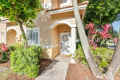 5910 Riverside Avenue, Tamarac, FL 33321 - Photo 4