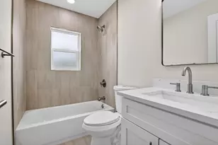 8241 NW 48th St, Lauderhill, FL 33351 - Photo 22