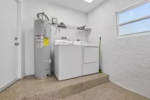 8241 NW 48th St, Lauderhill, FL 33351 - Photo 26