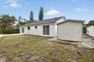 8241 NW 48th St, Lauderhill, FL 33351 - Photo 32