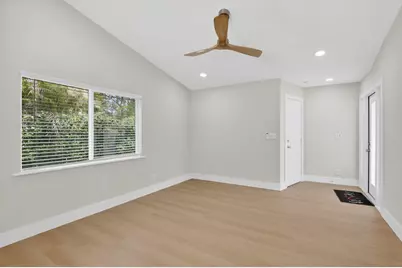 8241 NW 48th Street, Lauderhill, FL 33351 - Photo 6
