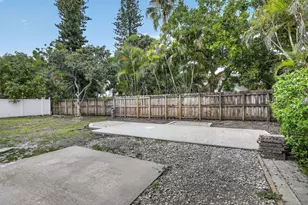 8241 NW 48th St, Lauderhill, FL 33351 - Photo 28