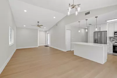 8241 NW 48th Street, Lauderhill, FL 33351 - Photo 8
