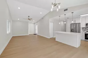 8241 NW 48th St, Lauderhill, FL 33351 - Photo 8