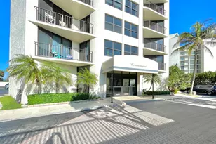 5420 N Ocean Dr, Singer Island, FL 33404 - Photo 48