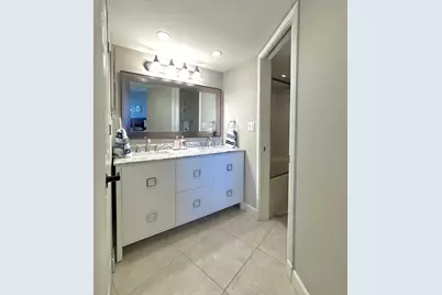 5420 N Ocean Drive #906, Singer Island, FL 33404 - Photo 22