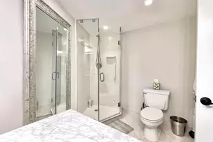 5420 N Ocean Dr, Singer Island, FL 33404 - Photo 26