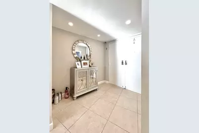 5420 N Ocean Drive #906, Singer Island, FL 33404 - Photo 28
