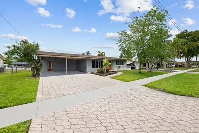 1340 SW 56th Avenue, Plantation, FL 33317 - Photo 10