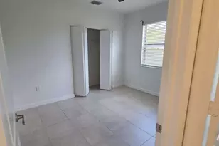 195 SE 24th Ct, Homestead, FL 33033 - Photo 18