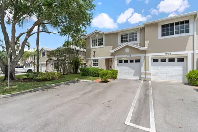 4952 SW 122nd Terrace, Cooper City, FL 33330 - Photo 2