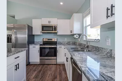756 SW 18th Pl Place SW, Vero Beach, FL 32962 - Photo 12