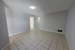 182 Sparrow Dr, Royal Palm Beach, FL 33411 - Photo 8