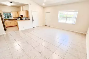 1440 Hawthorne Pl, Wellington, FL 33414 - Photo 4