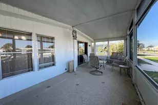 4045 White Pine Dr, Boynton Beach, FL 33436 - Photo 18