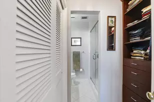 6261 NE 19th Ave, Fort Lauderdale, FL 33308 - Photo 16
