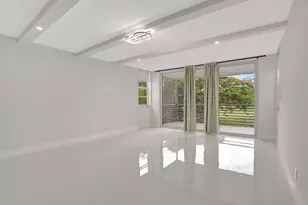 3505 Oaks Way, Pompano Beach, FL 33069 - Photo 2