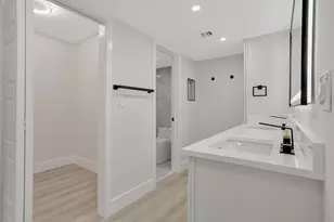 3505 Oaks Way, Pompano Beach, FL 33069 - Photo 16