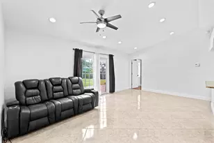 1049 SW McCracken Ave, Port Saint Lucie, FL 34953 - Photo 10