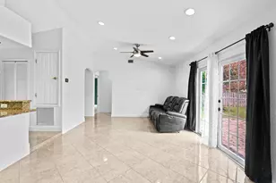1049 SW McCracken Ave, Port Saint Lucie, FL 34953 - Photo 12