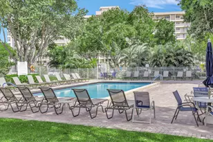 3100 N Palm Aire Dr, Pompano Beach, FL 33069 - Photo 30