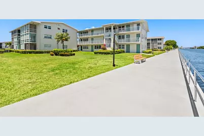 850 E Horizons E #309, Boynton Beach, FL 33435 - Photo 2