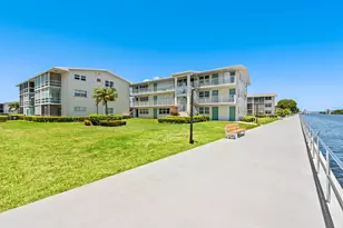 850 E Horizons E, Boynton Beach, FL 33435 - Photo 2
