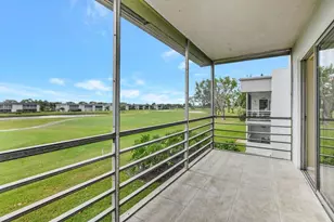 187 Normandy D, Delray Beach, FL 33484 - Photo 2