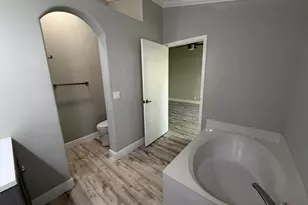 7657 Sanctuary Dr, Coral Springs, FL 33065 - Photo 10